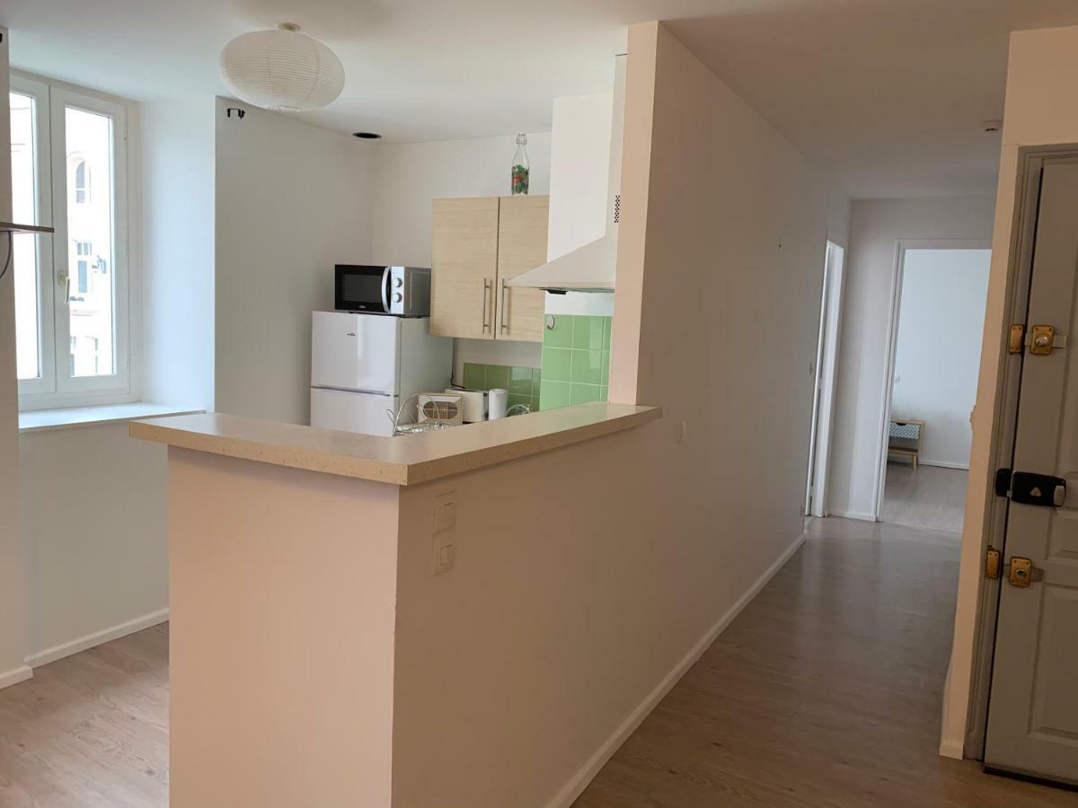 Appartement Situe Dans L'Hyper-Centre D'Auray Buitenkant foto